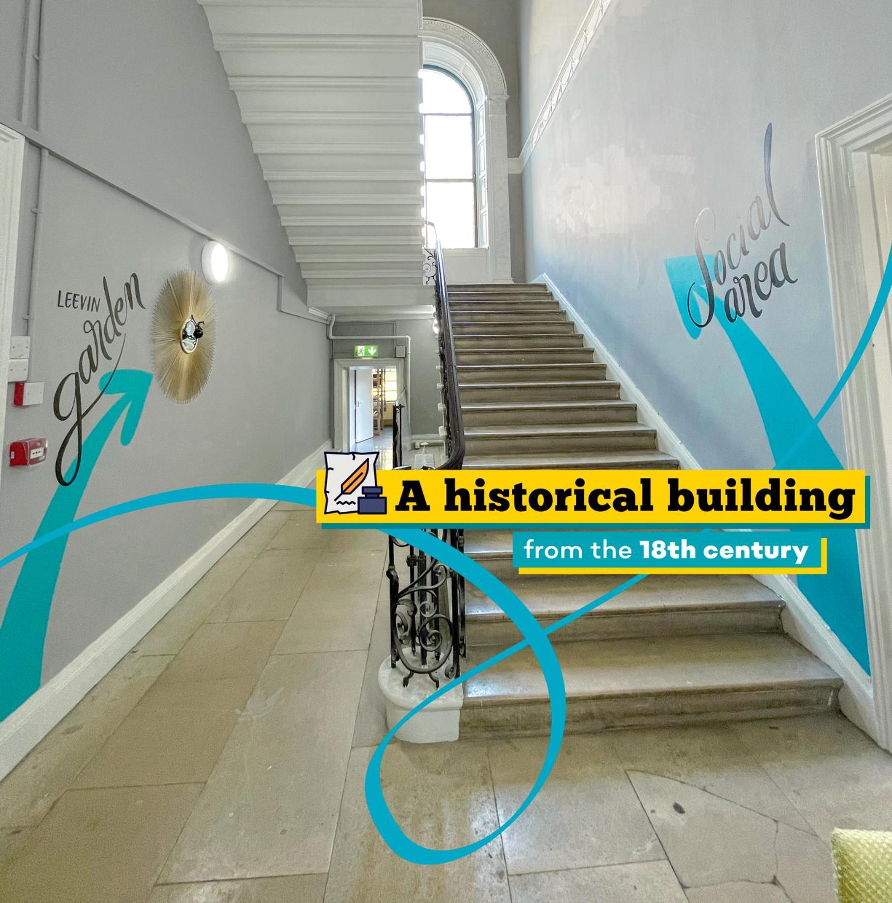Leevin Hostel George Dublin Bagian luar foto